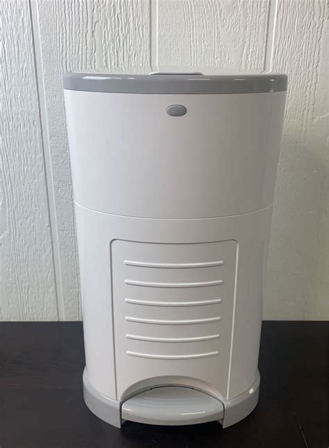 diaper dekor classic diaper pail